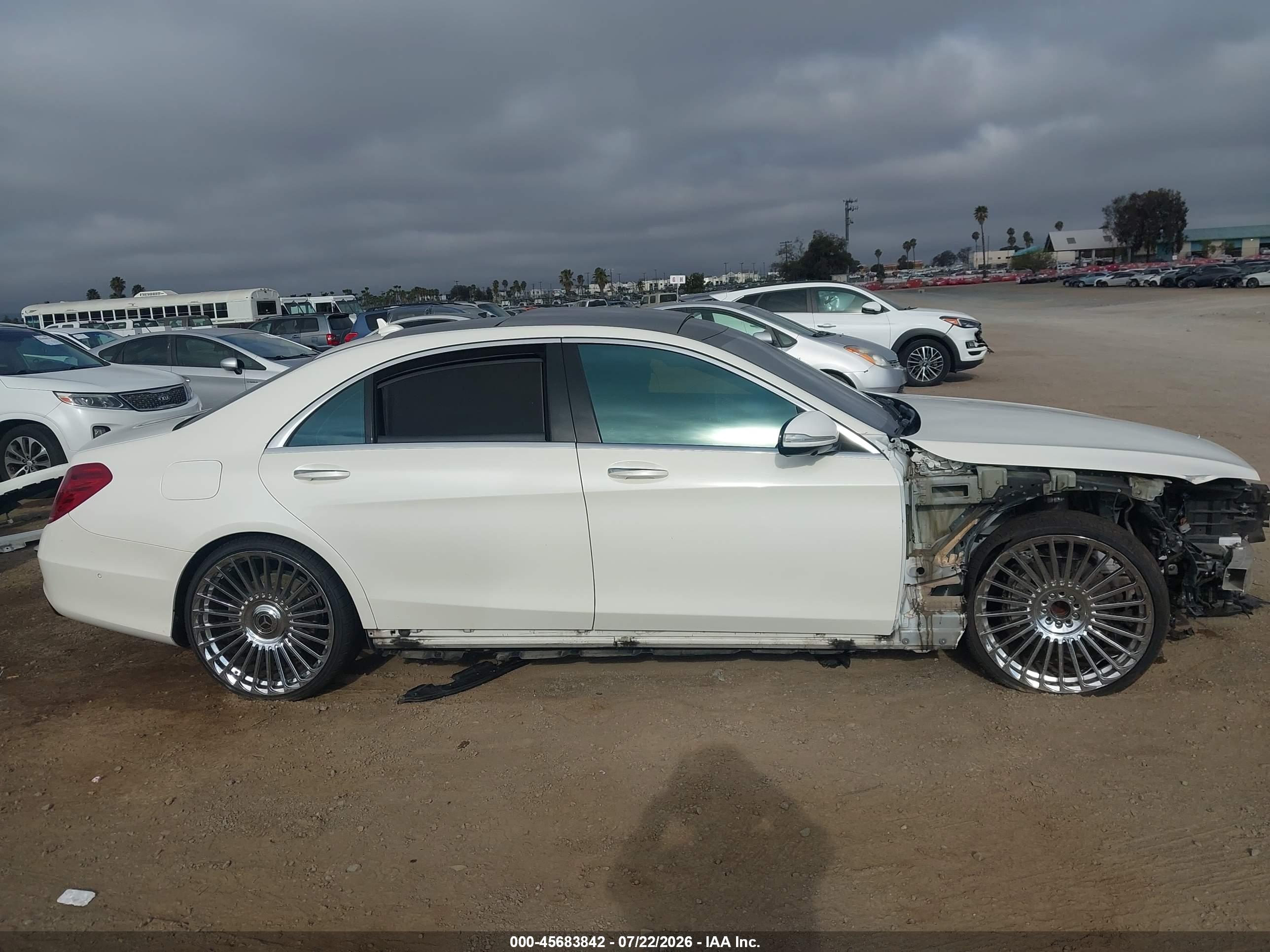 2015 MERCEDES-BENZ S 550 S550