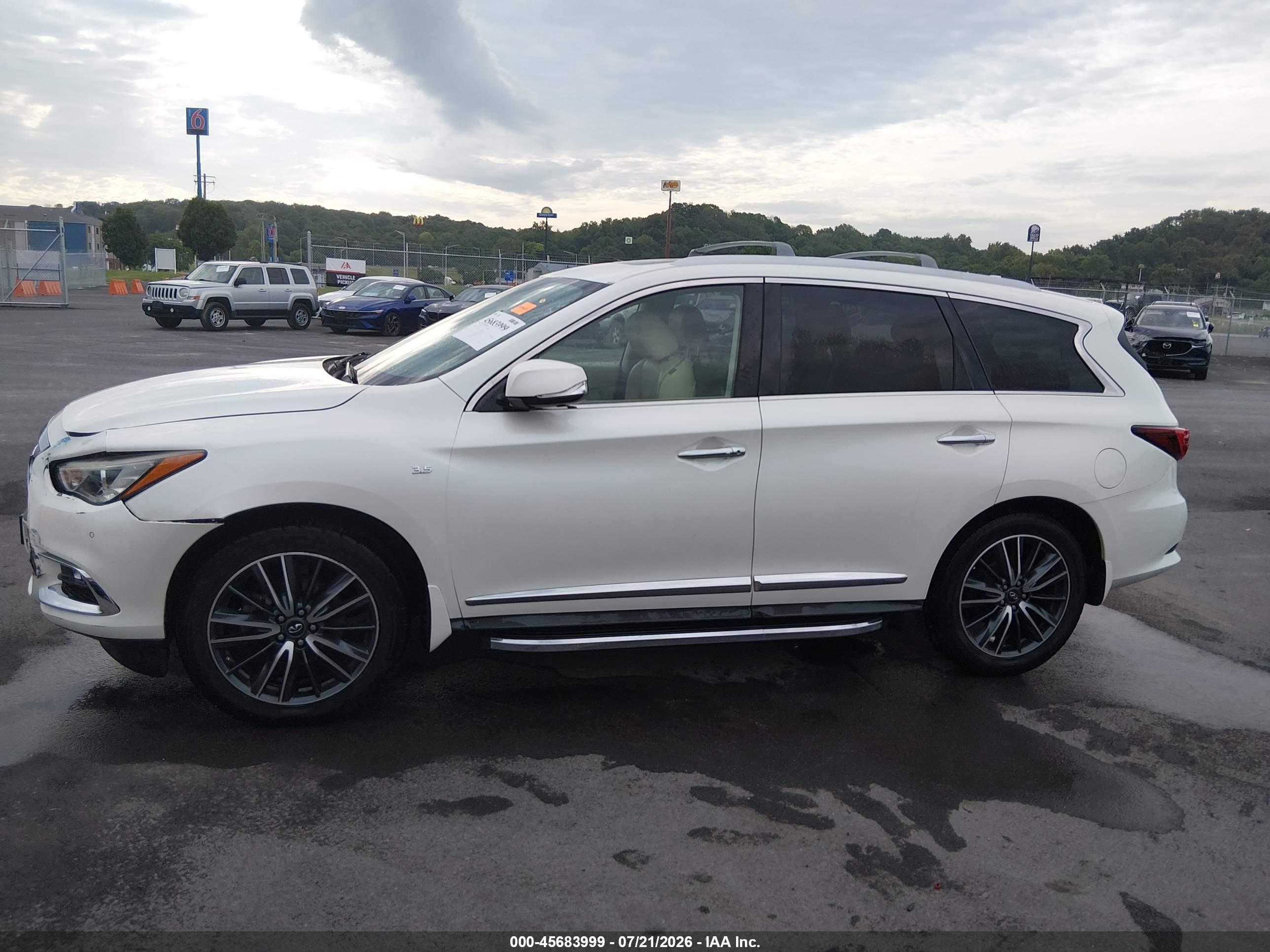 2017 INFINITI QX60