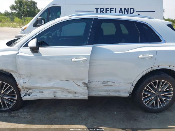 2022 AUDI Q3