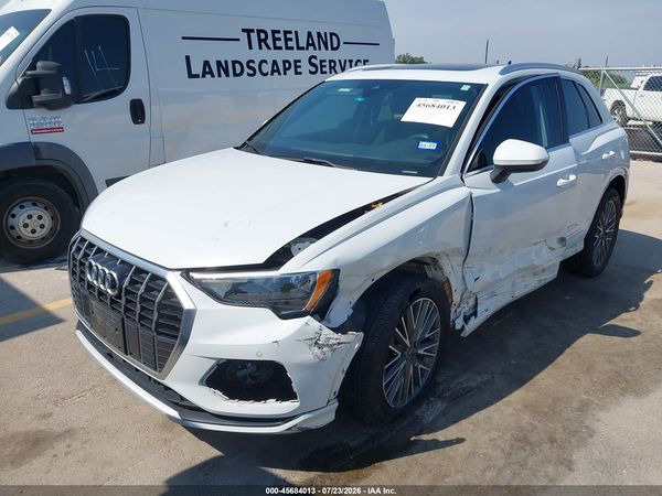 2022 AUDI Q3