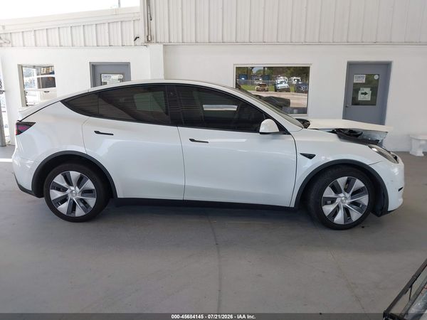 2020 TESLA MODEL Y
