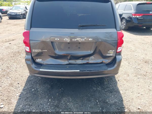 2015 DODGE GRAND CARAVAN SXT — I6
