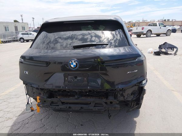 2025 BMW IX XDRIVE50