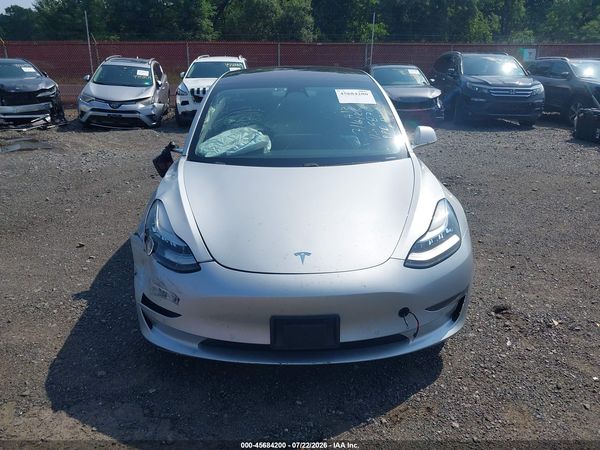 2018 TESLA MODEL 3 LONG RANGE/PERFORMANCE