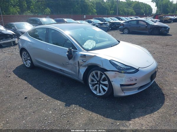 2018 TESLA MODEL 3 LONG RANGE/PERFORMANCE