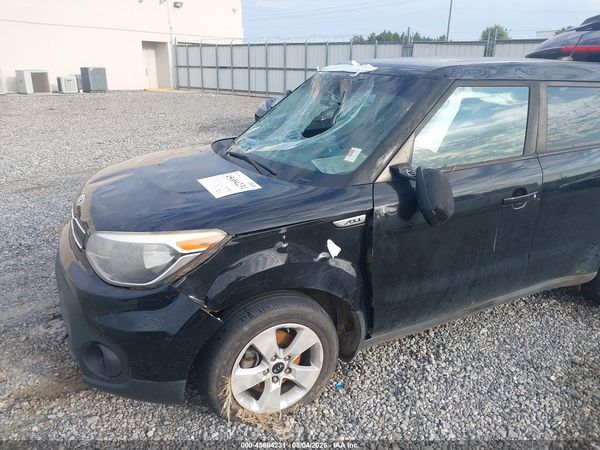 2017 KIA SOUL Base