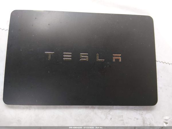 2020 TESLA MODEL Y