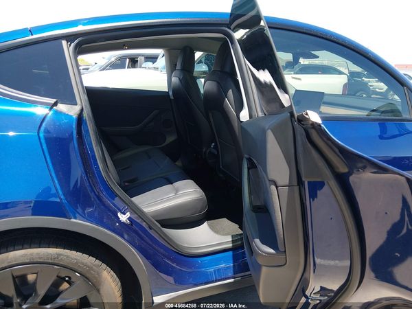 2020 TESLA MODEL Y