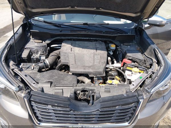 2019 SUBARU FORESTER TOURING — I10