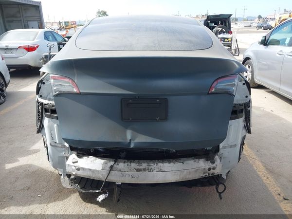 2020 TESLA MODEL Y
