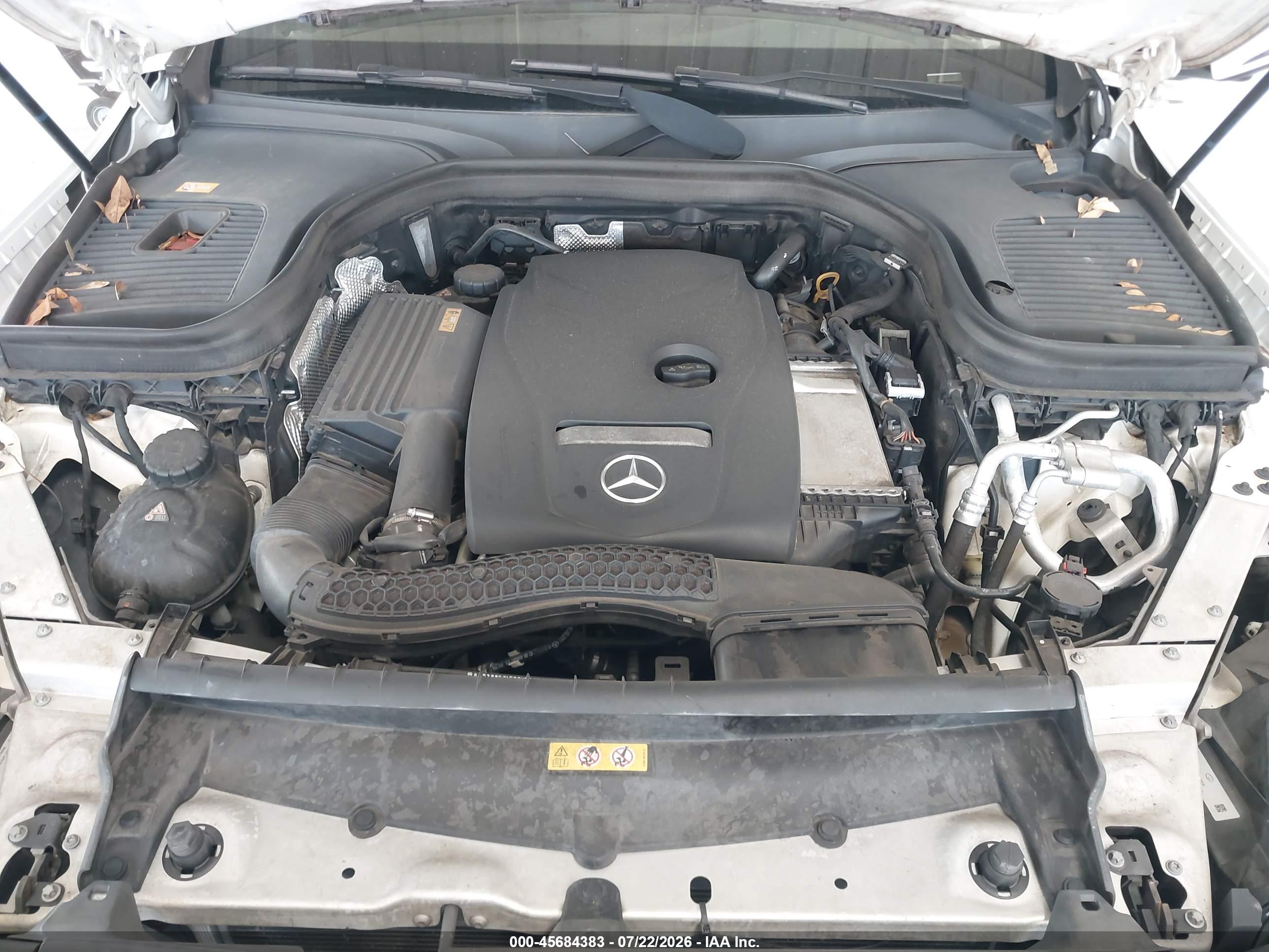 2016 MERCEDES-BENZ GLC 300 GLC300