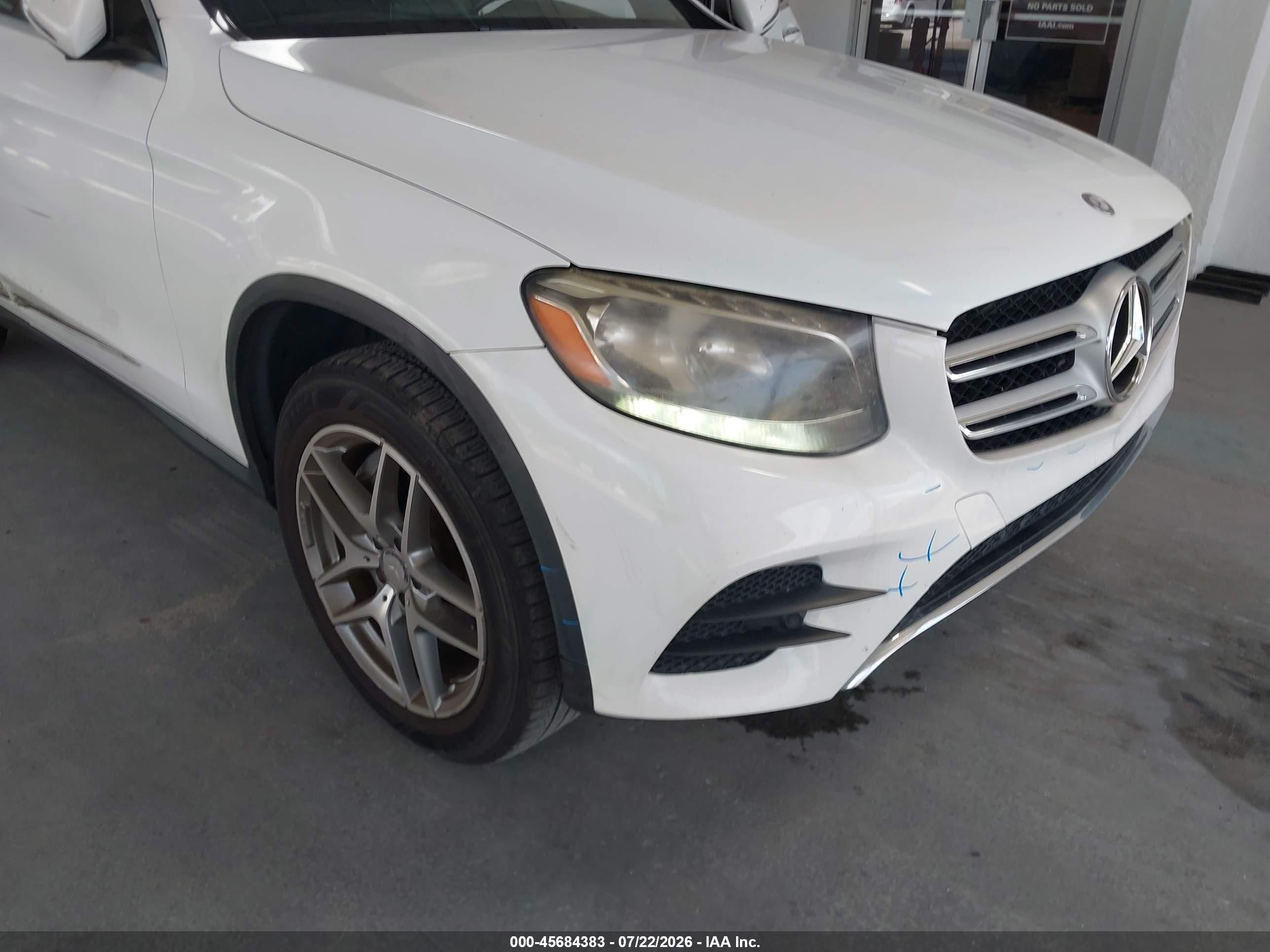 2016 MERCEDES-BENZ GLC 300 GLC300