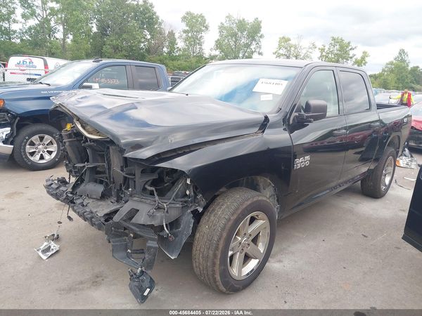 2016 RAM 1500 ST