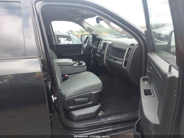 2016 RAM 1500 ST