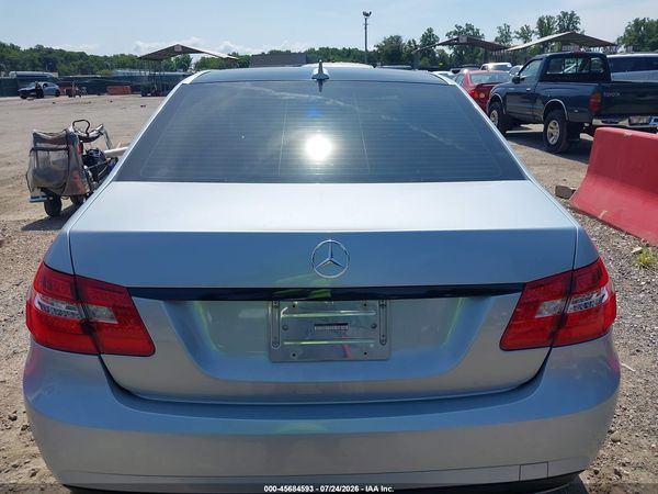 2013 MERCEDES-BENZ E 550 4MATIC