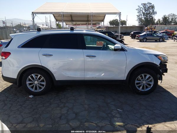 2017 KIA SORENTO 2.4L LX