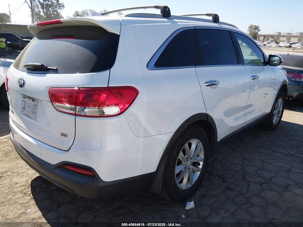 2017 KIA SORENTO 2.4L LX