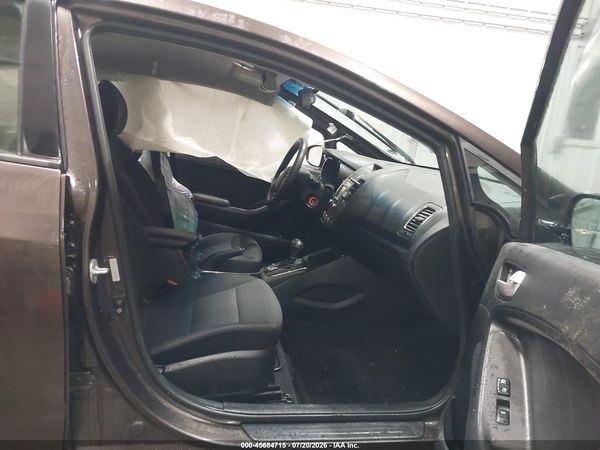 2017 KIA FORTE LX