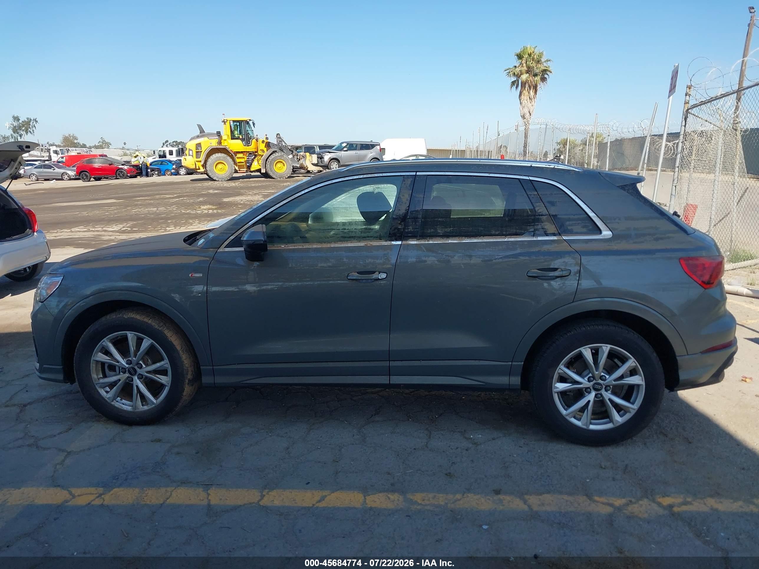 2025 AUDI Q3