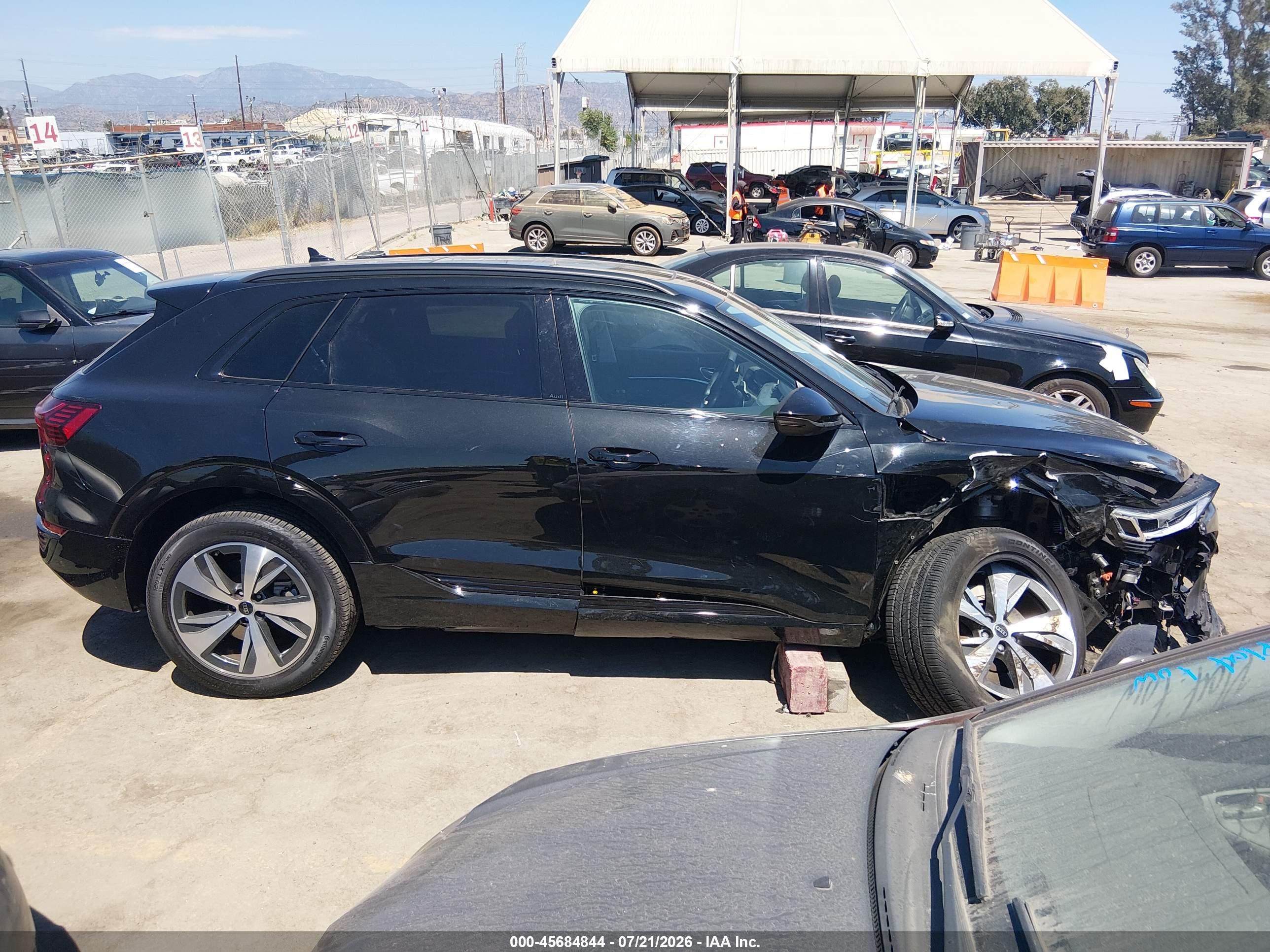 2024 AUDI Q8 E-TRON PREMIUM QUATTRO