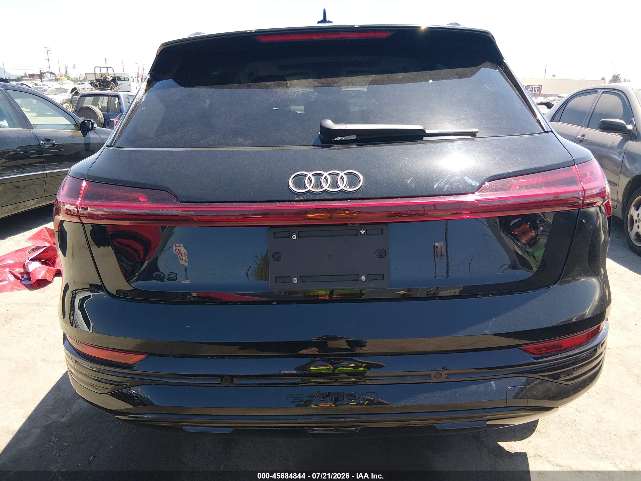 2024 AUDI Q8 E-TRON PREMIUM QUATTRO