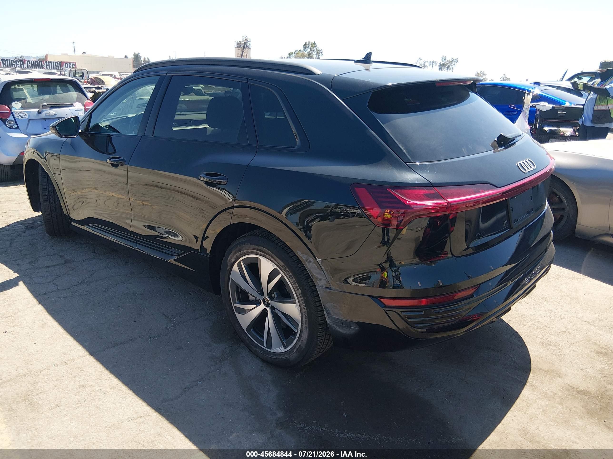 2024 AUDI Q8 E-TRON PREMIUM QUATTRO