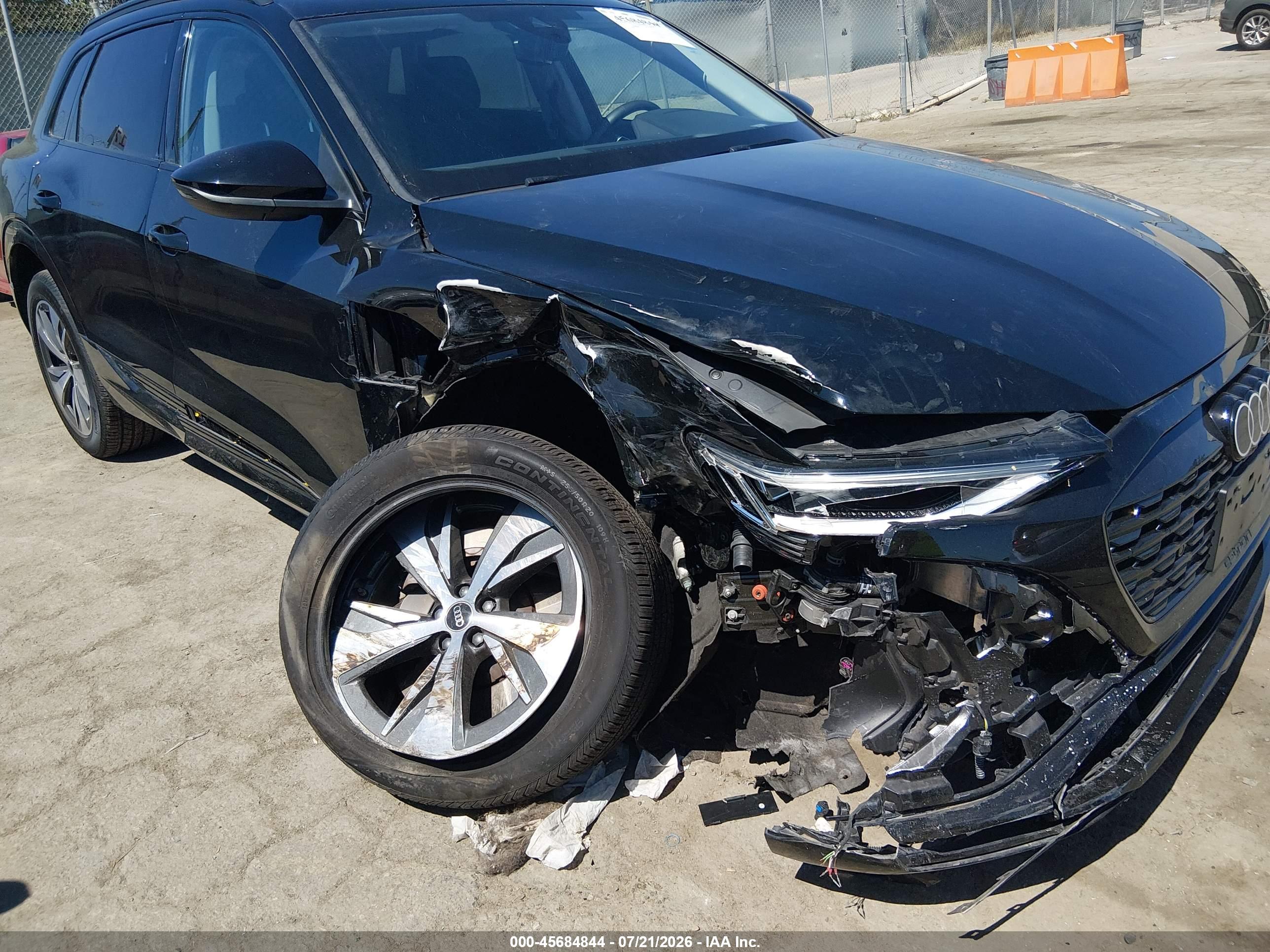 2024 AUDI Q8 E-TRON PREMIUM QUATTRO