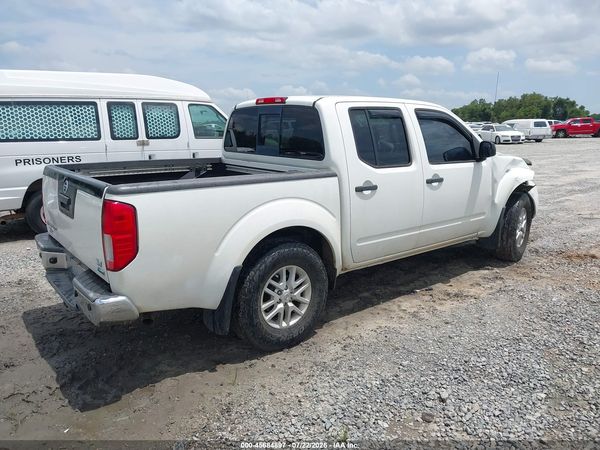 2018 NISSAN FRONTIER SV