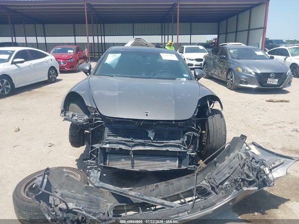 2017 PORSCHE PANAMERA 4