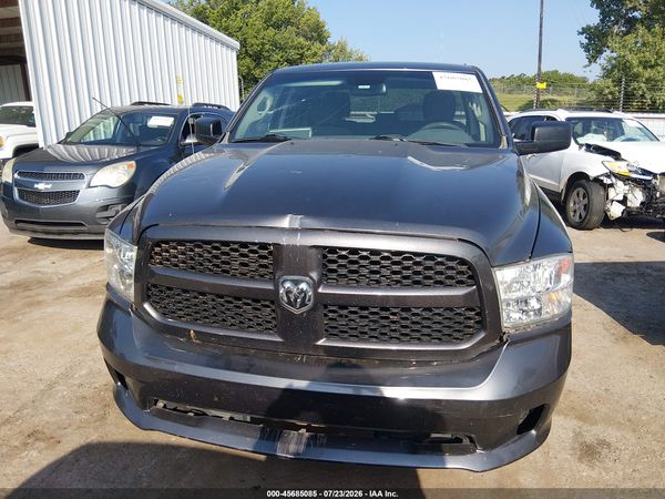 2016 RAM 1500 ST