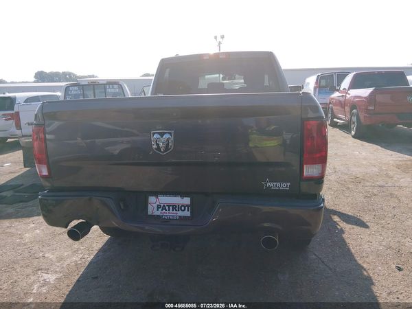 2016 RAM 1500 ST