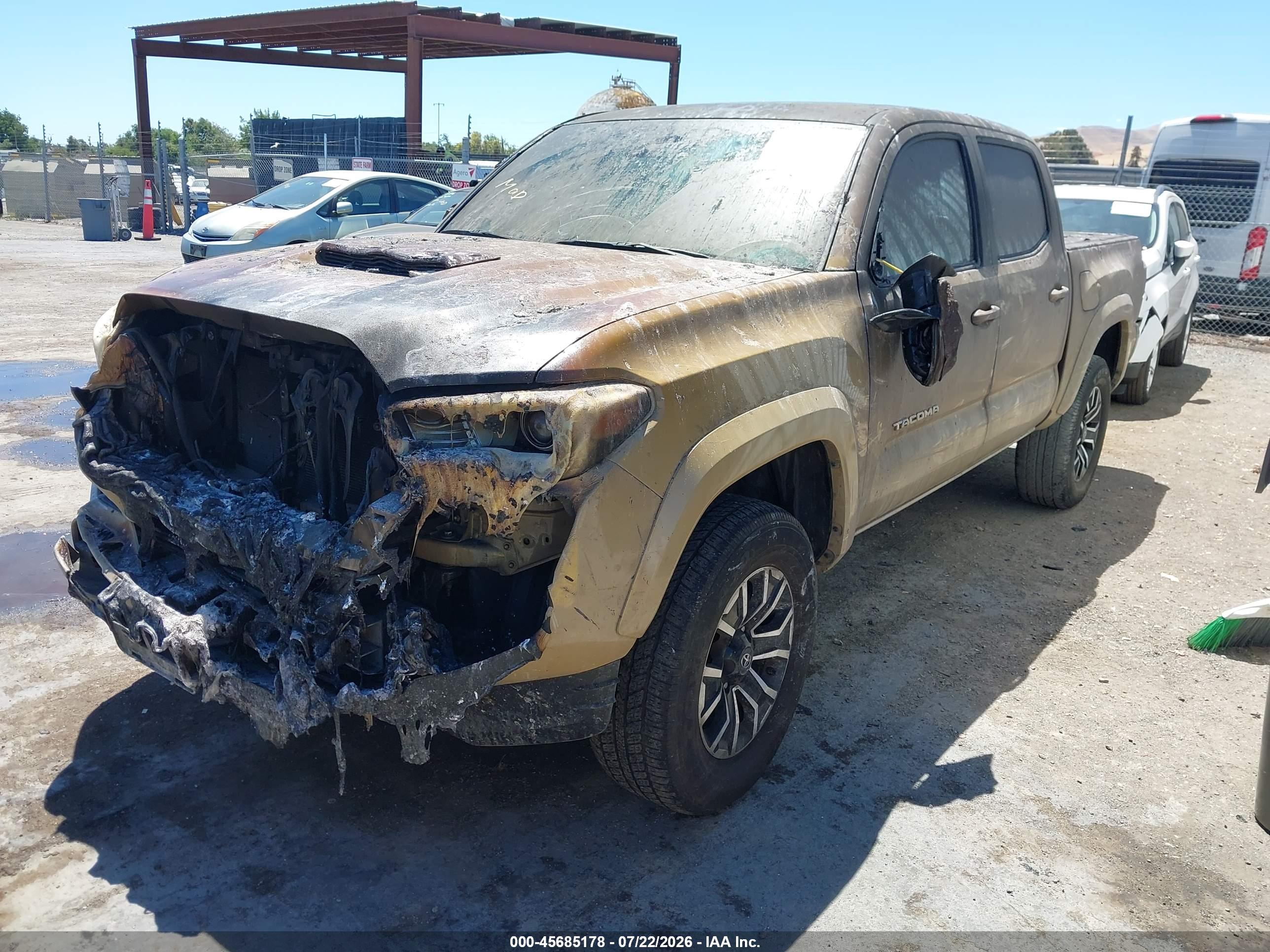2020 TOYOTA TACOMA TRD SPORT