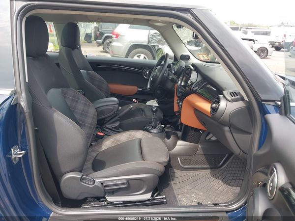 2017 MINI HARDTOP COOPER S
