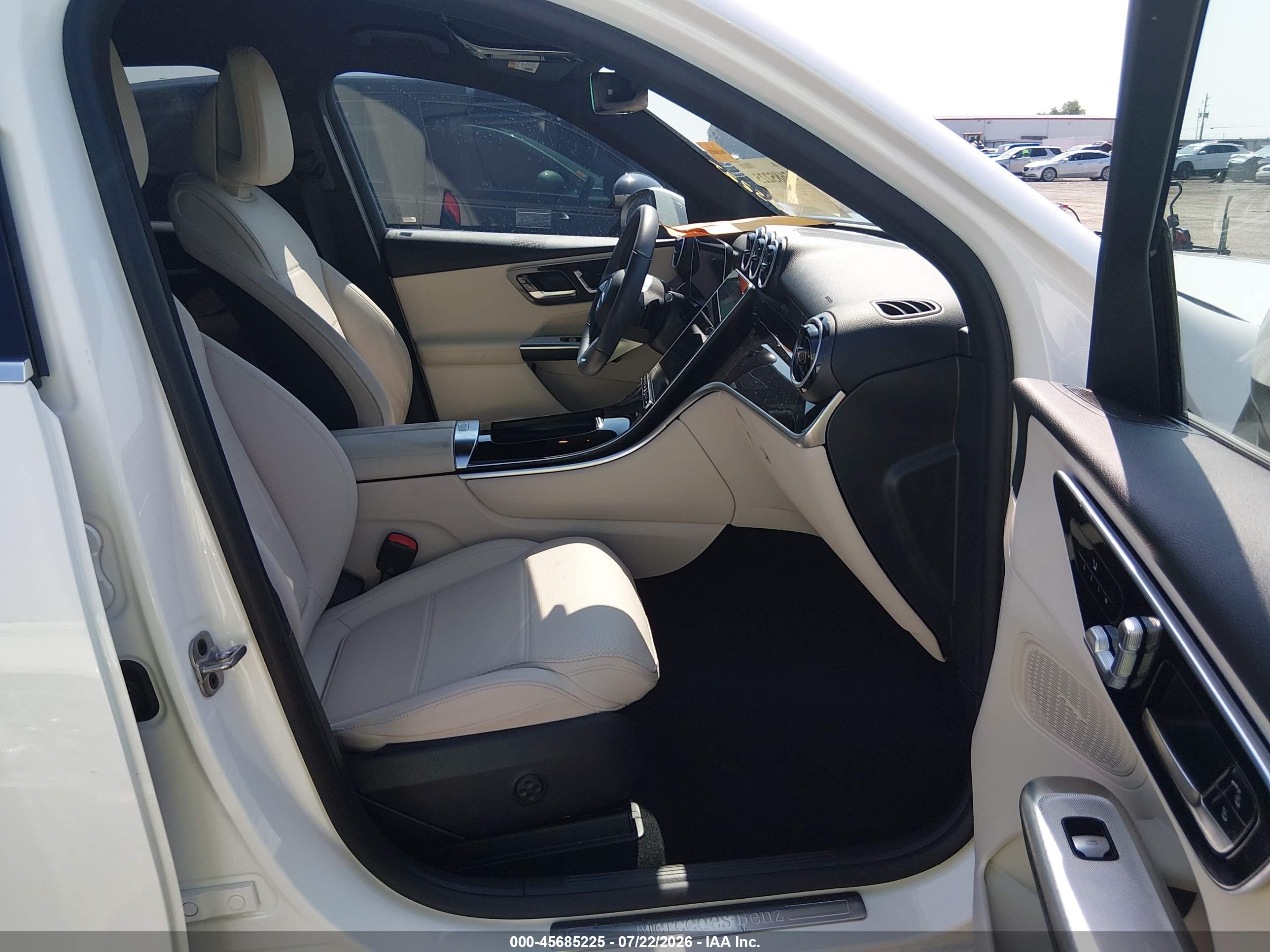 2025 MERCEDES-BENZ GLC 350E 4MATIC