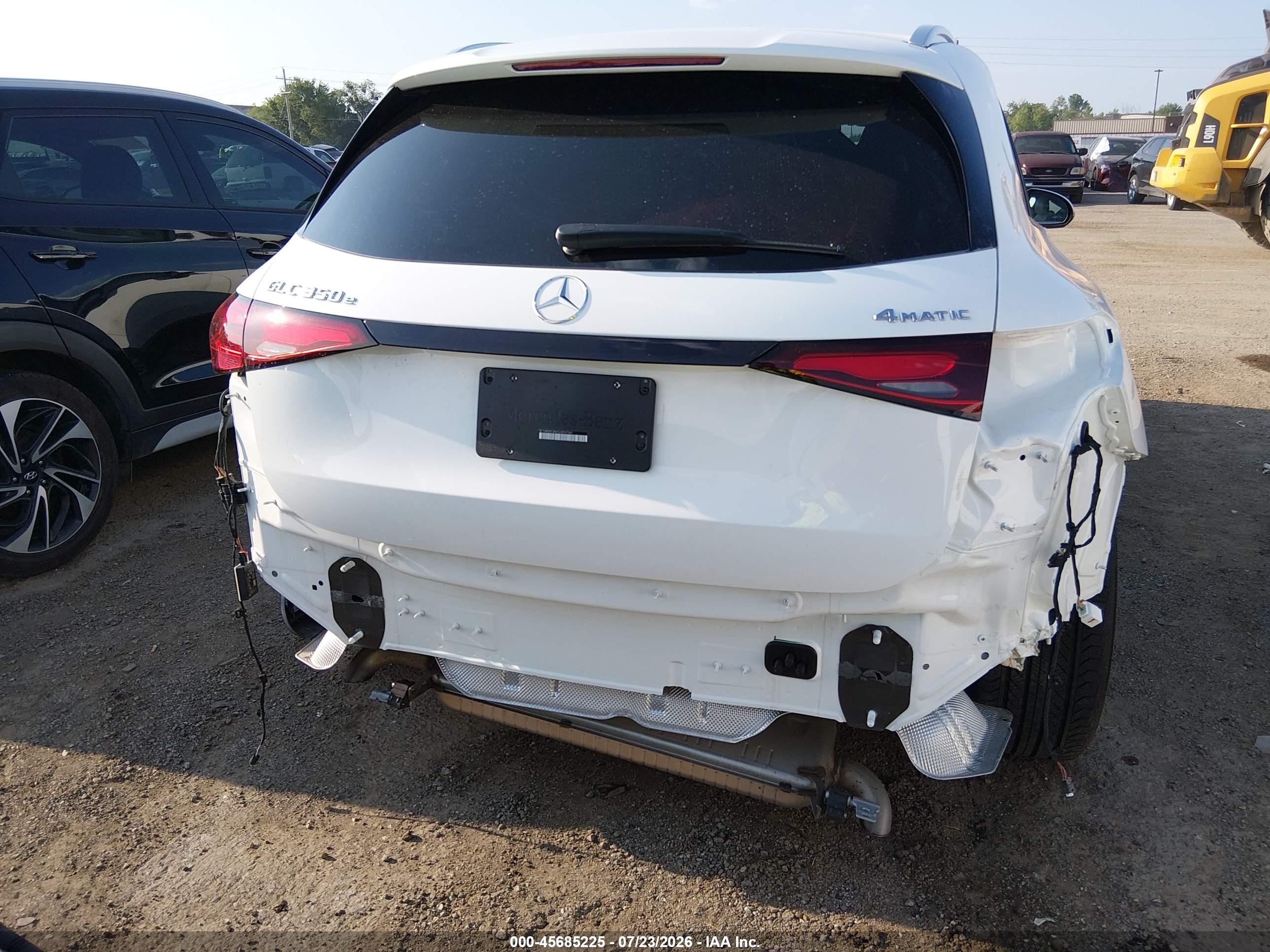 2025 MERCEDES-BENZ GLC 350E 4MATIC