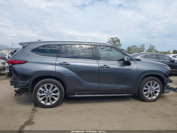 2021 TOYOTA HIGHLANDER LIMITED