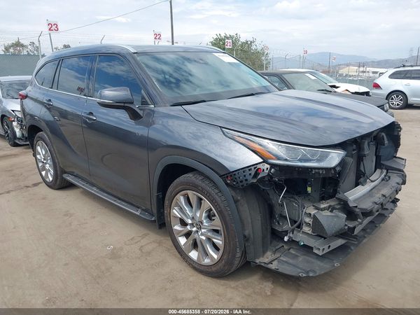 2021 TOYOTA HIGHLANDER LIMITED