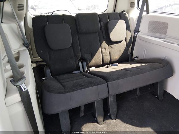 2018 DODGE GRAND CARAVAN SE — I8