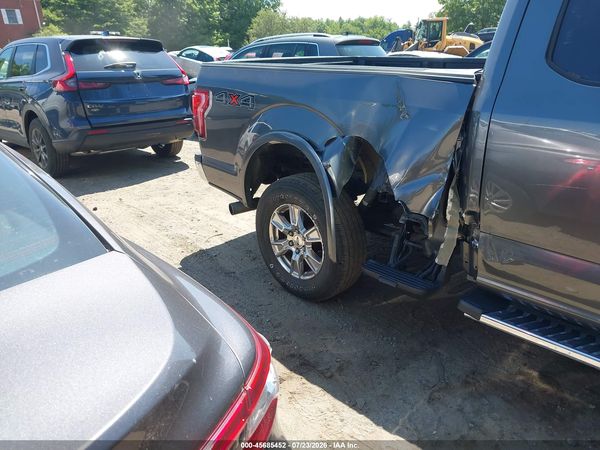 2017 FORD F-150 LARIAT