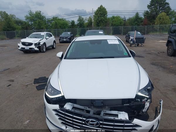 2022 HYUNDAI SONATA HYBRID SEL