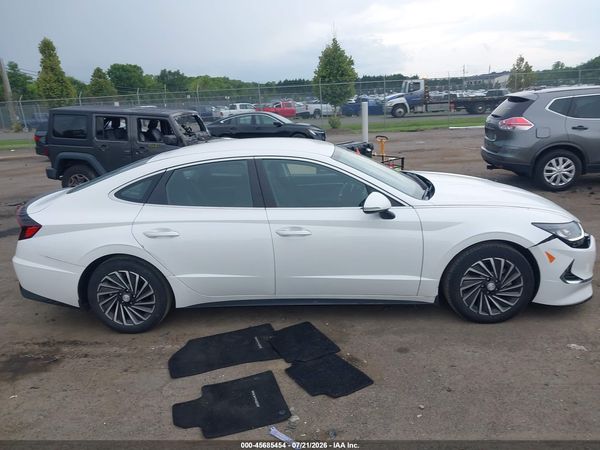 2022 HYUNDAI SONATA HYBRID SEL