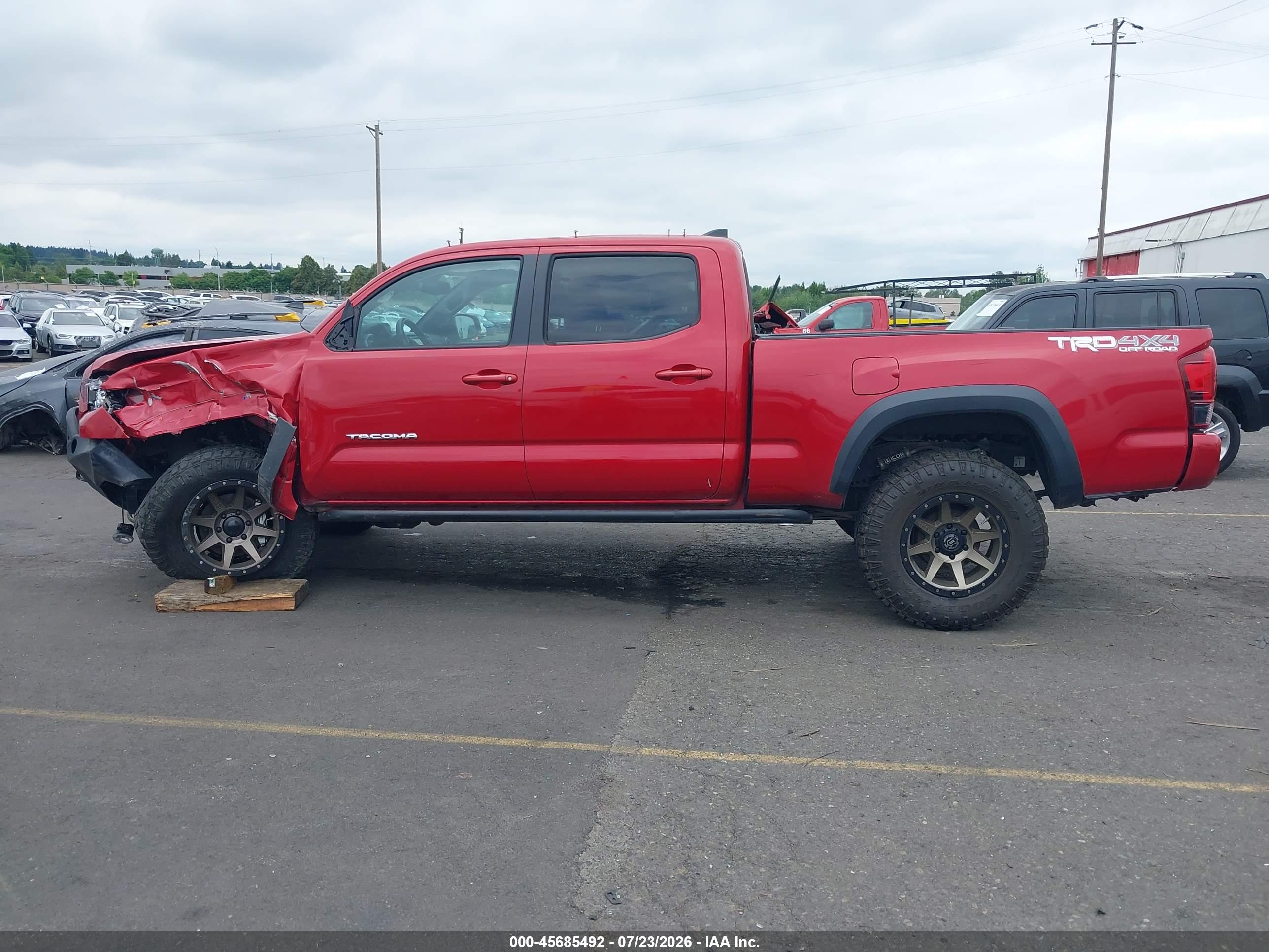 2018 TOYOTA TACOMA TRD OFF ROAD