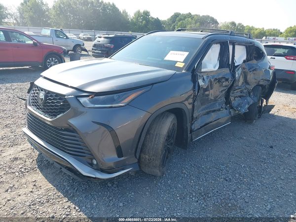 2023 TOYOTA HIGHLANDER XSE