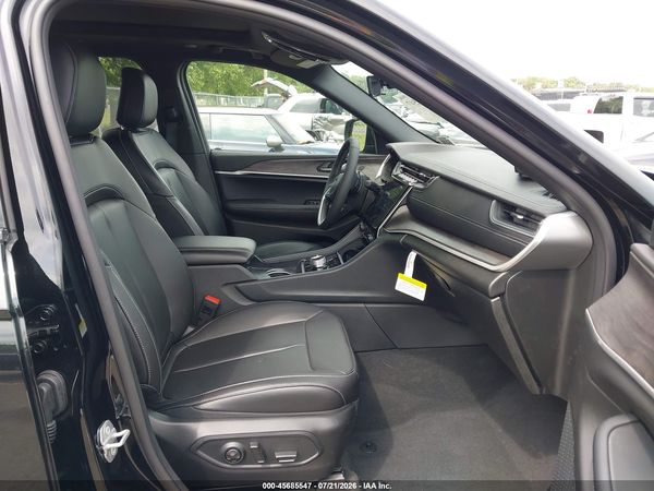 2025 JEEP GRAND CHEROKEE LIMITED 4X4