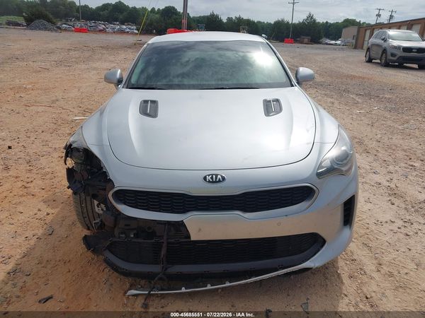 2018 KIA STINGER