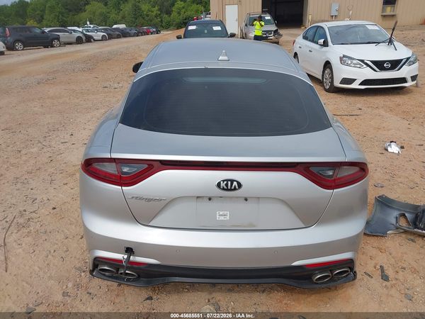 2018 KIA STINGER