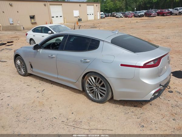 2018 KIA STINGER