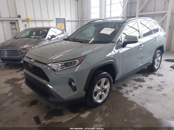 2020 TOYOTA RAV4 HYBRID XLE