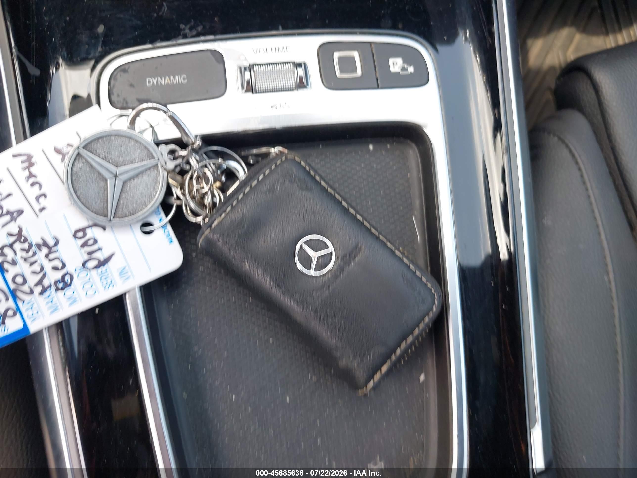 2025 MERCEDES-BENZ GLA 250 4MATIC