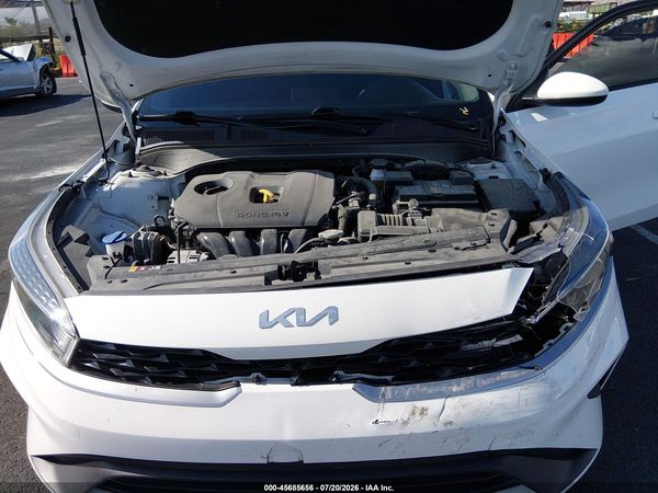 2024 KIA FORTE LX